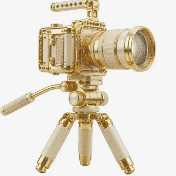 Camera on tripod — Magic Win